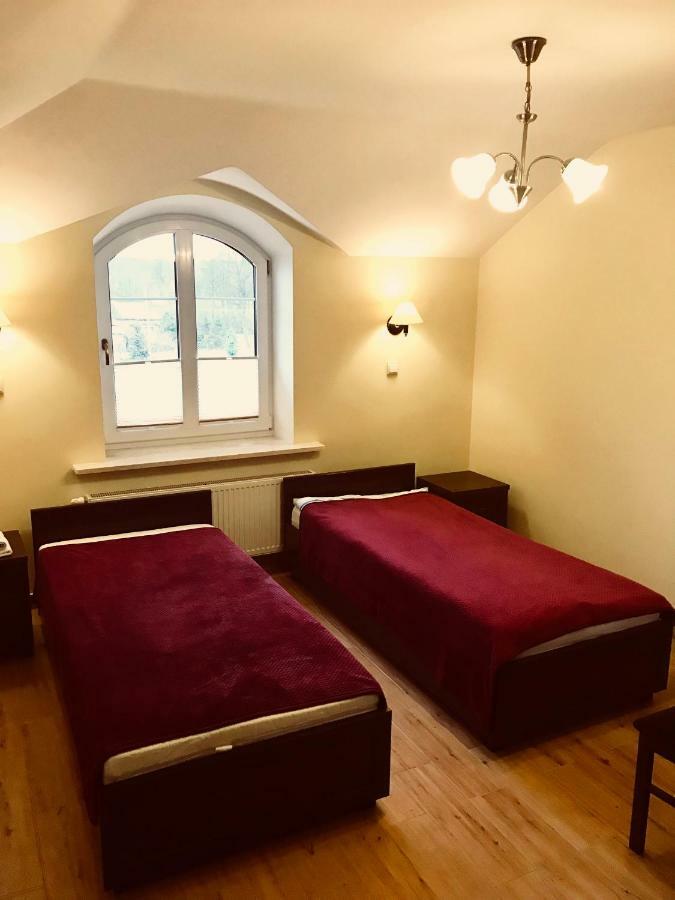 Pensjonat Nad Struga Διαμέρισμα Stryków Εξωτερικό φωτογραφία